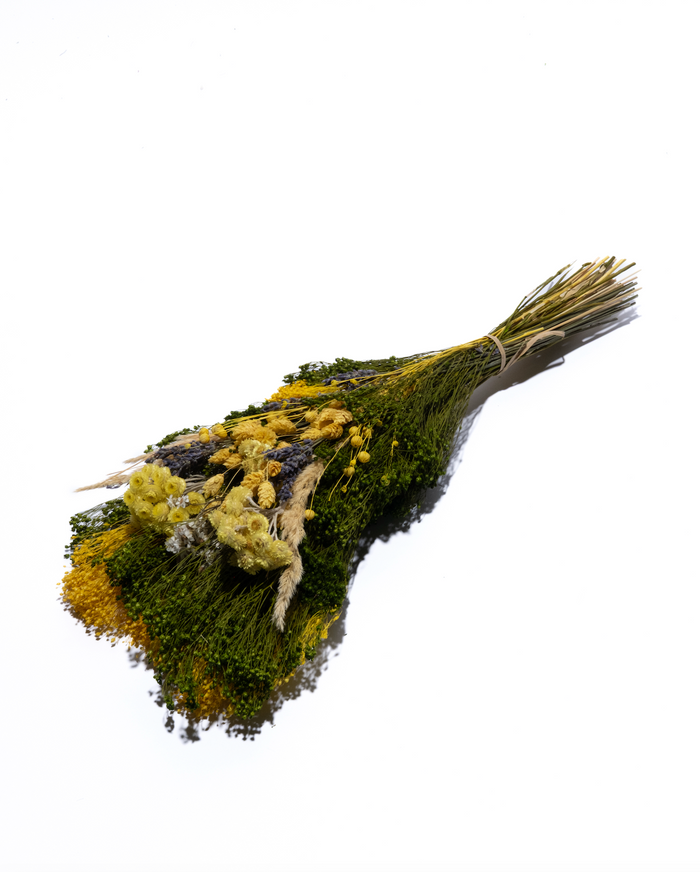 Vertical one-sided dried flower bouquet in yellow and green